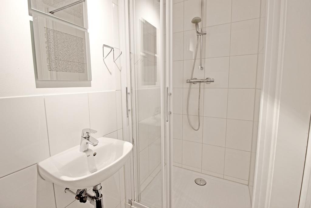 Ground Floor Canal Apartment Amsterdam Zewnętrze zdjęcie